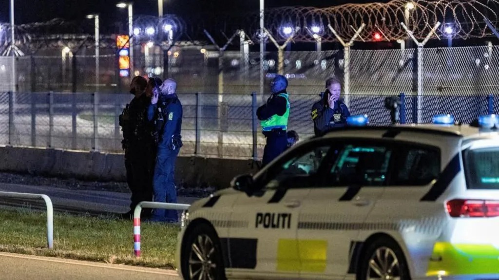 Alarm nga dronët në aeroportet e Kopenhagenit dhe Oslos, anulohen dhjetëra fluturime